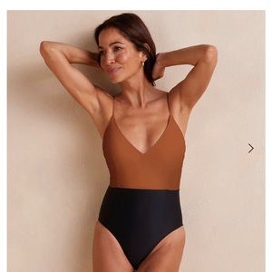 Summersalt Long Torso Wave One Piece Swimsuit in Amber and Sea Urchin NWT